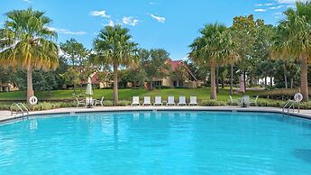 1/2 Mile to the Beach at Sandestin + Pool: Lake Views at Beachwalk Vil