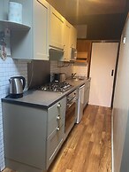 11 Tan-y-coed Woodland Lodge