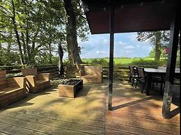 11 Tan-y-coed Woodland Lodge