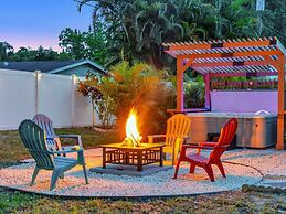 The Family Escape Hot Tub & BBQ near IRB