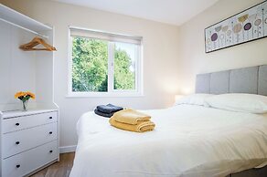 Skomer Lodge - 2 Bedroom Lodge - Manorbier