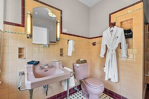 Rockwood Inn