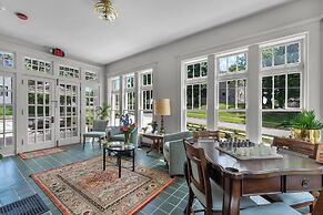 Rockwood Inn