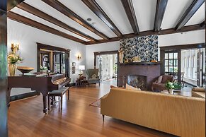 Rockwood Inn