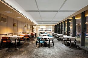 Days Inn By Wyndham Zhuhai Gongbei Port