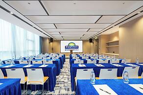 Days Inn By Wyndham Zhuhai Gongbei Port