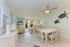 Runaway Tropical Waves-pet Friendly