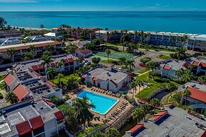 Runaway Tropical Waves-pet Friendly