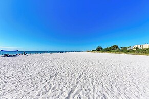 Runaway Tropical Waves-pet Friendly