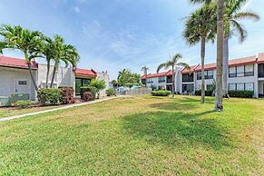 Runaway Tropical Waves-pet Friendly