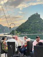 Le Journey Cruise Ha Long Bay