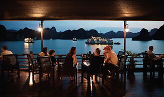 Le Journey Cruise Ha Long Bay
