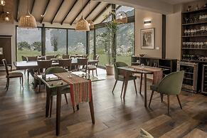 Sierra Sacred Valley