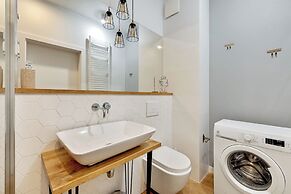 Modern Old Town 2 by Grand Apartments