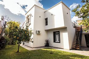 LUXURY HOUSE VILLA DEVOTO