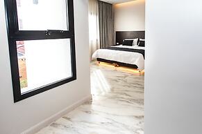 LUXURY HOUSE VILLA DEVOTO