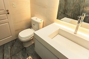 LUXURY HOUSE VILLA DEVOTO