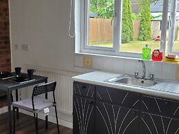Luton City Escape - Modern 1BR Apartment