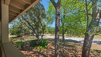 2br/2ba ~ Sleeps 6 ~ Public Beach Access!