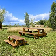 Captivating 1-bed Cabin in Newmarket