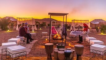 Merzouga Luxury Camp & Camel Trek