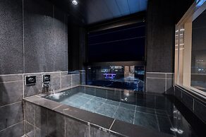 Ureshino Onsen Yadoya Uchiroji Hondori