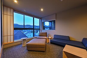 Ureshino Onsen Yadoya Uchiroji Hondori