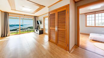 Yeongheungdo Noeul&bada Pension