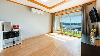 Yeongheungdo Noeul&bada Pension