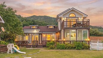 Yeosu Noeul Walk Pet Pension
