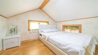 Yeosu Noeul Walk Pet Pension