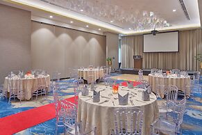 Grand Westside Manila Bay