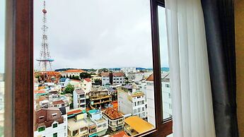 Lumina Da Lat Hotel
