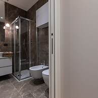 Elegant Home With Terrace by Wonderful Italy