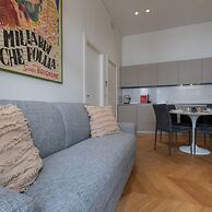 Elegant Home With Terrace by Wonderful Italy