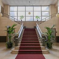 Elegant Home With Terrace by Wonderful Italy