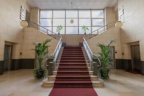 Elegant Home With Terrace by Wonderful Italy