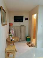 Topaz Bed and Breakfast Hotel