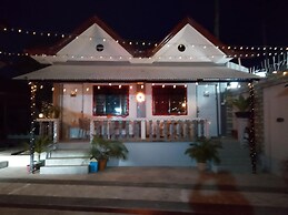 Topaz Bed and Breakfast Hotel
