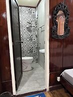 Topaz Bed and Breakfast Hotel