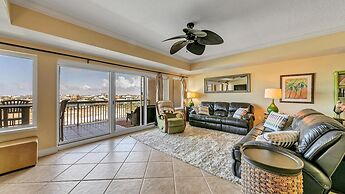 Harbor Landing 203b