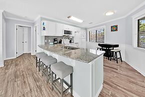 Crystal Village II, Unit 19B