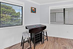 Crystal Village II, Unit 19B