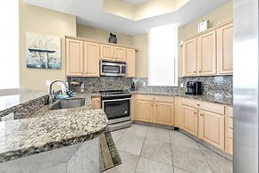 Silver Beach Towers - Penthouse106e