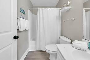 Crystal Village II, Unit 16B