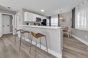 Crystal Village II, Unit 16B