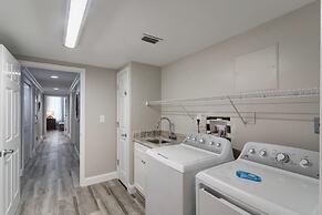 St Maarten 308 at Silver Shells