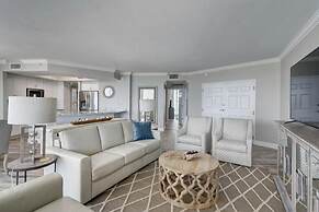 St Maarten 308 at Silver Shells