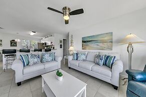 Crystal Village II, Unit 10B