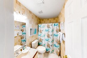 Crystal Village II, Unit 10B